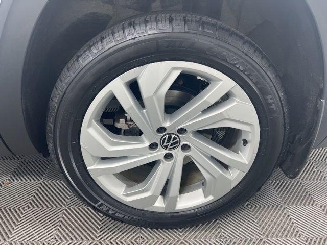used 2022 Volkswagen Atlas car, priced at $23,750