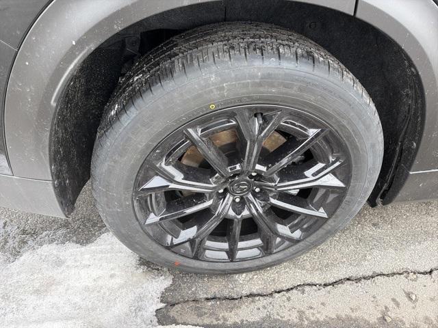 new 2026 Mazda CX-70 car, priced at $46,185