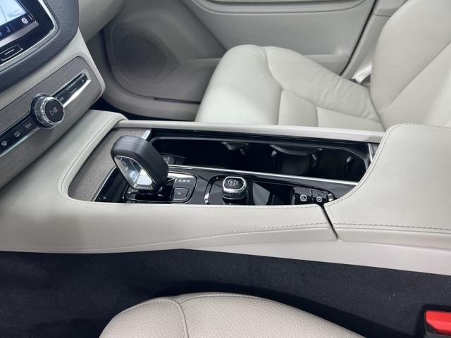 used 2023 Volvo XC90 car, priced at $34,500