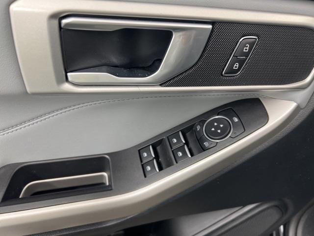 used 2023 Ford Explorer car, priced at $31,900