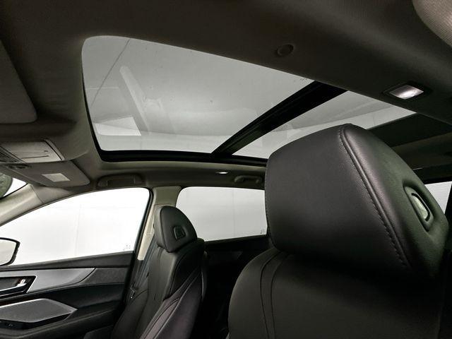 used 2024 Acura MDX car, priced at $36,500