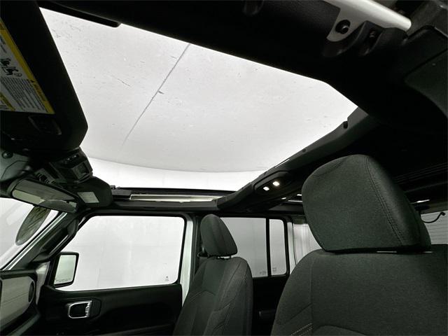 used 2024 Jeep Wrangler 4xe car, priced at $32,000