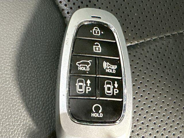 used 2022 Hyundai Santa Fe car, priced at $26,995