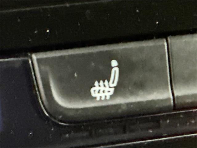 used 2024 Volkswagen Taos car, priced at $17,500