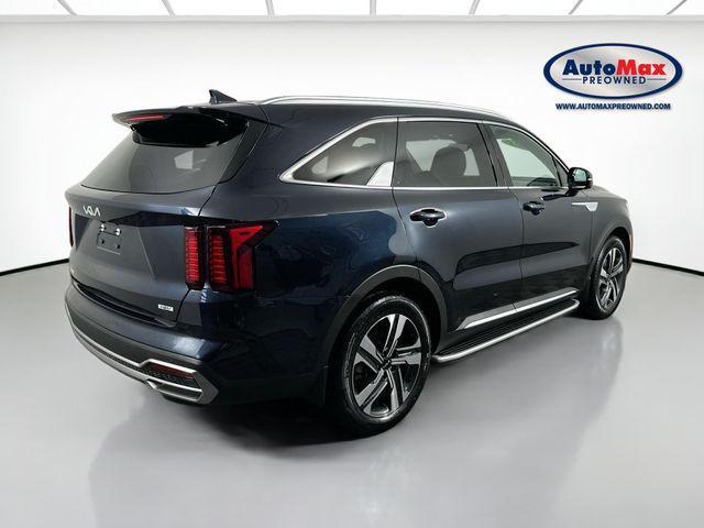 used 2023 Kia Sorento Hybrid car, priced at $32,000