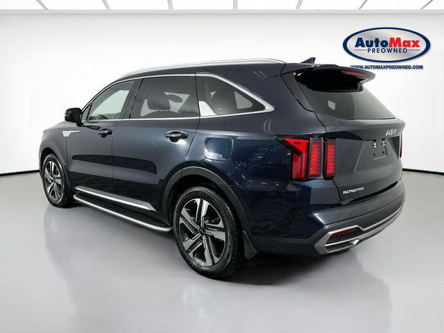 used 2023 Kia Sorento Hybrid car, priced at $32,000
