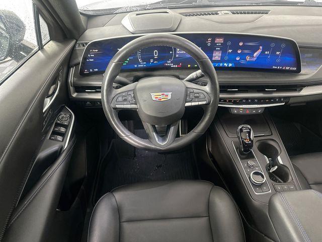 used 2024 Cadillac XT4 car, priced at $38,000