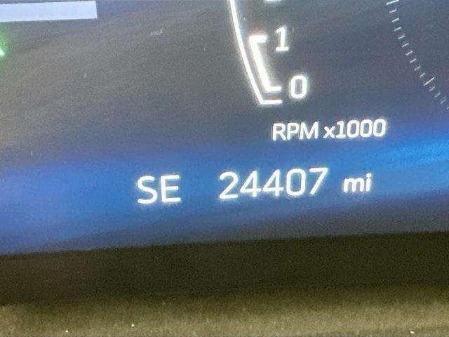 used 2024 Cadillac XT4 car, priced at $38,000