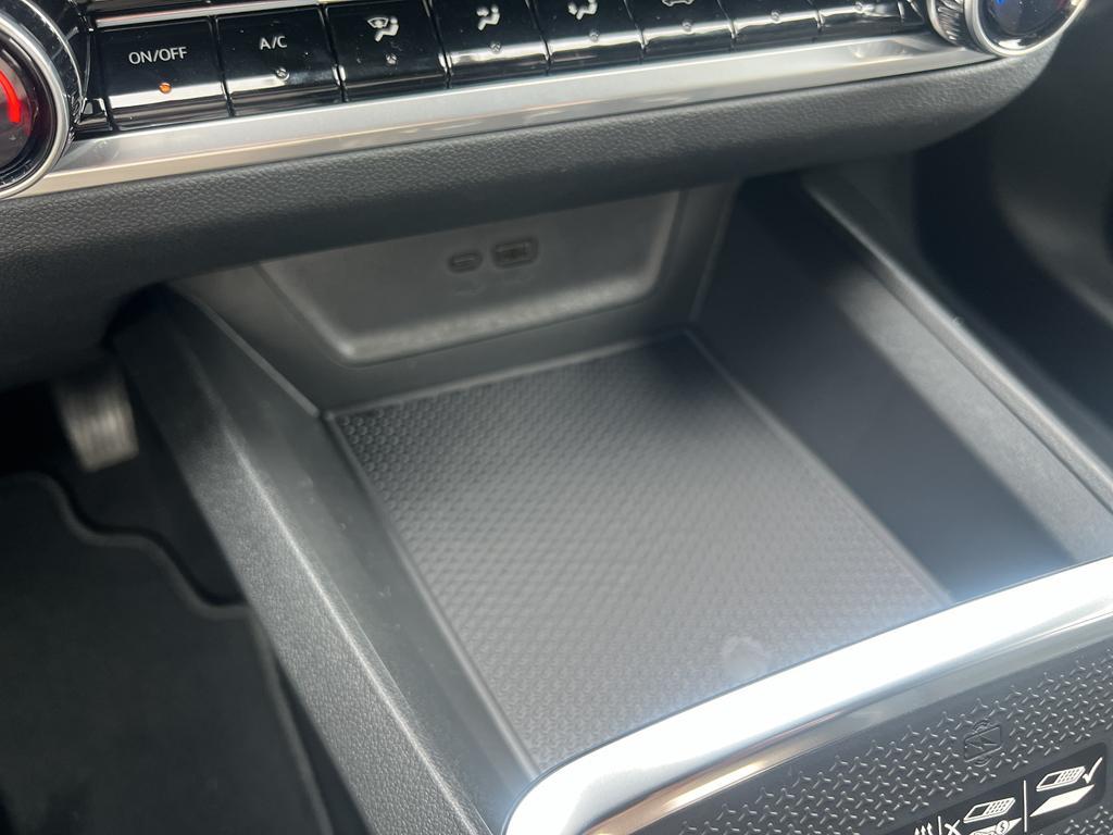 new 2026 Chevrolet Equinox car, priced at $36,585