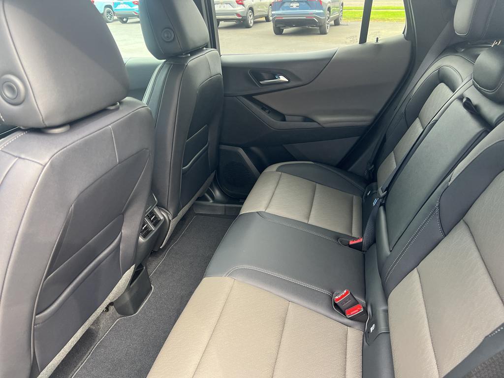 new 2026 Chevrolet Equinox car, priced at $36,585