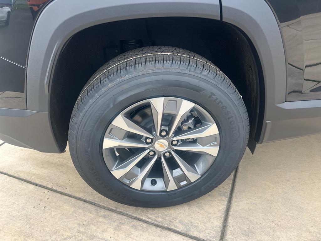 new 2026 Chevrolet Equinox car, priced at $30,495