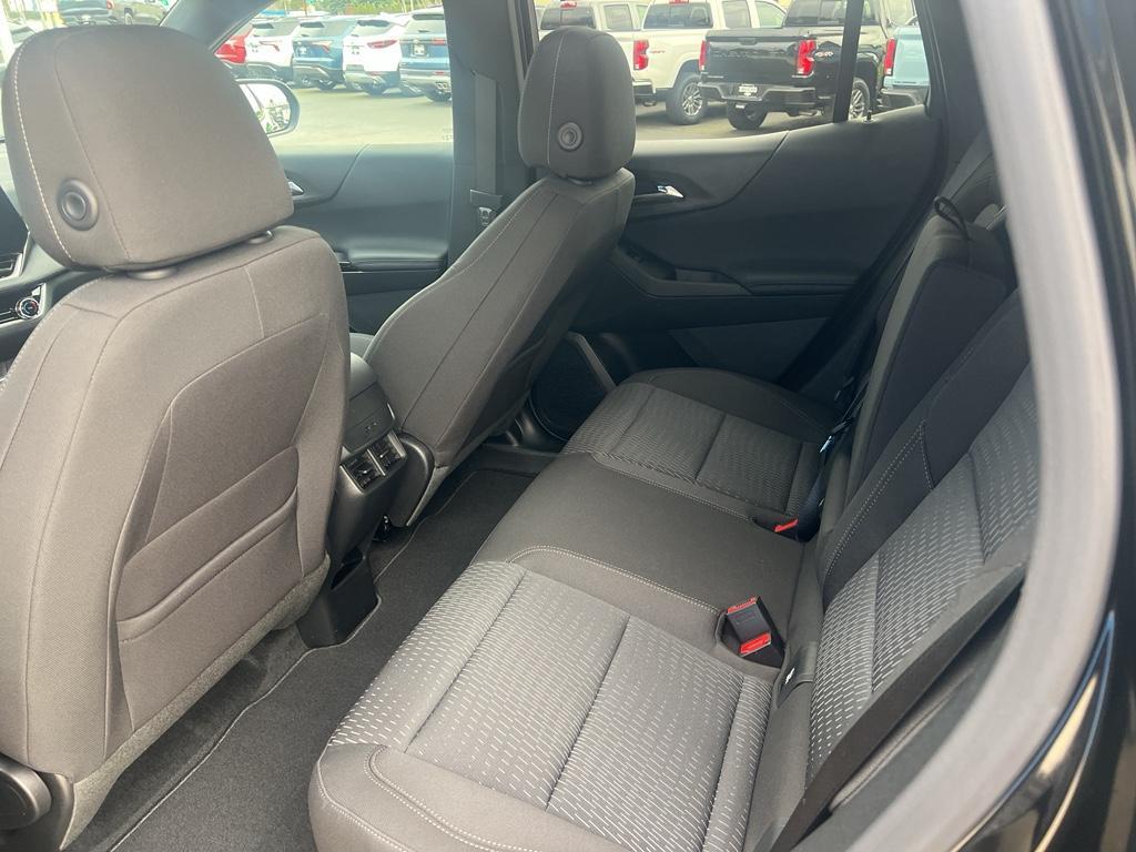 new 2026 Chevrolet Equinox car, priced at $30,495