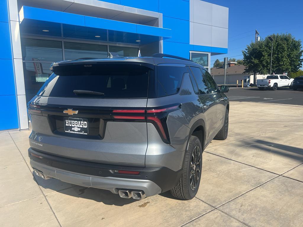 new 2026 Chevrolet Traverse car, priced at $50,875