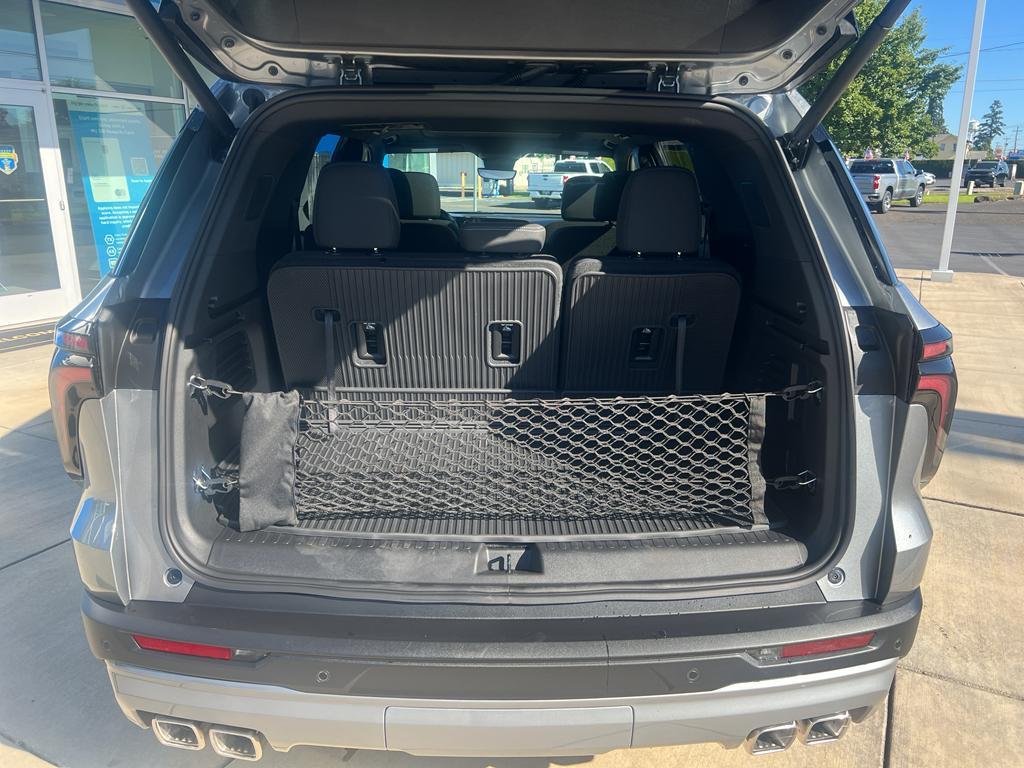 new 2026 Chevrolet Traverse car, priced at $50,875