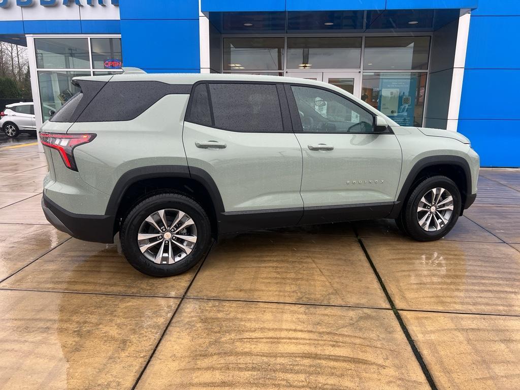 new 2026 Chevrolet Equinox car, priced at $32,545