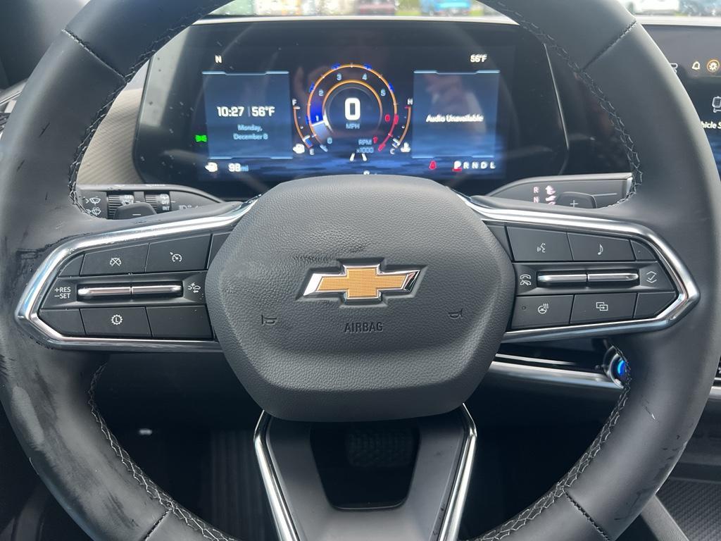 new 2026 Chevrolet Equinox car, priced at $32,545