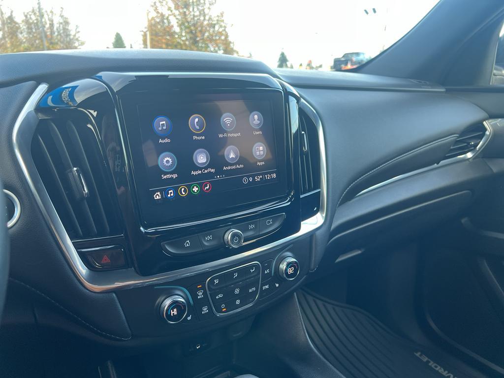 used 2023 Chevrolet Traverse car, priced at $35,399