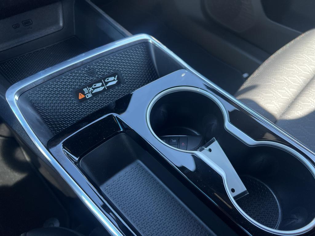 new 2025 Chevrolet Equinox car, priced at $29,970