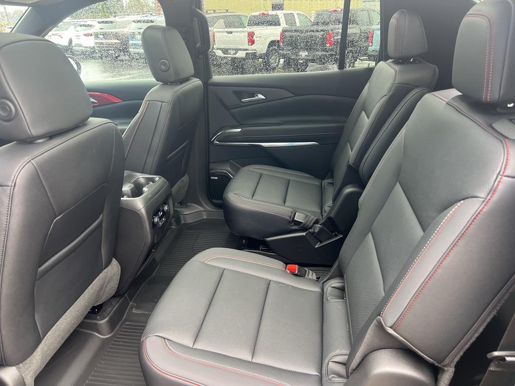 new 2026 Chevrolet Traverse car, priced at $58,990