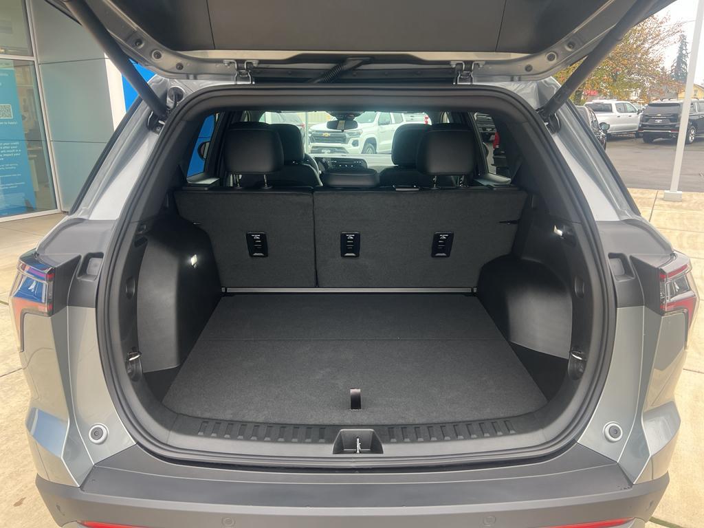 new 2026 Chevrolet Equinox car, priced at $32,545