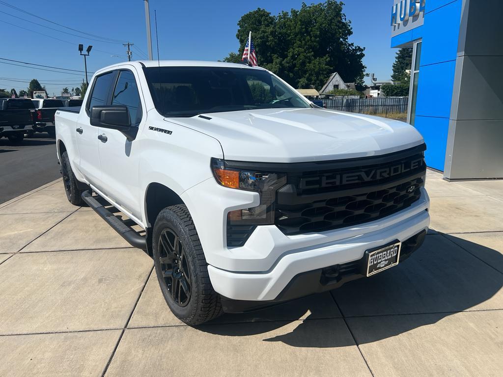 new 2025 Chevrolet Silverado 1500 car, priced at $49,300