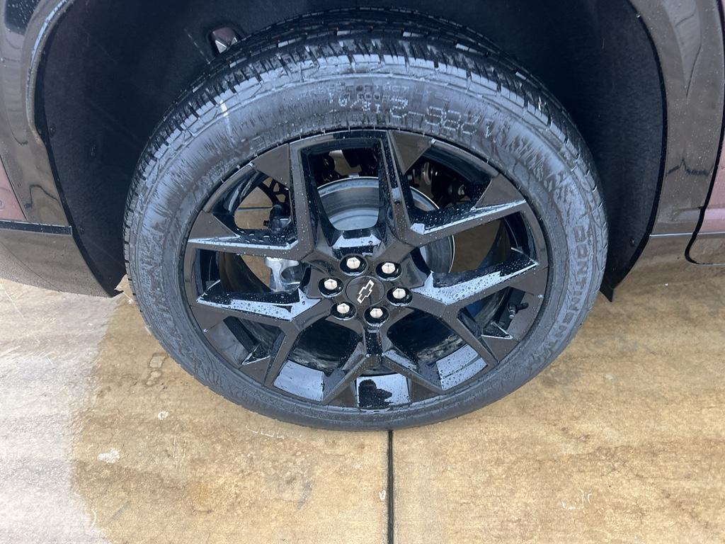 new 2026 Chevrolet Traverse car, priced at $57,470