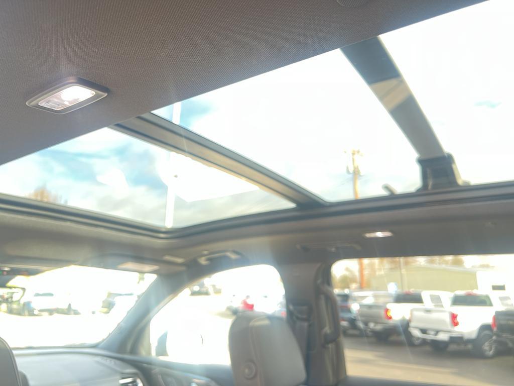 new 2026 Chevrolet Traverse car, priced at $59,045