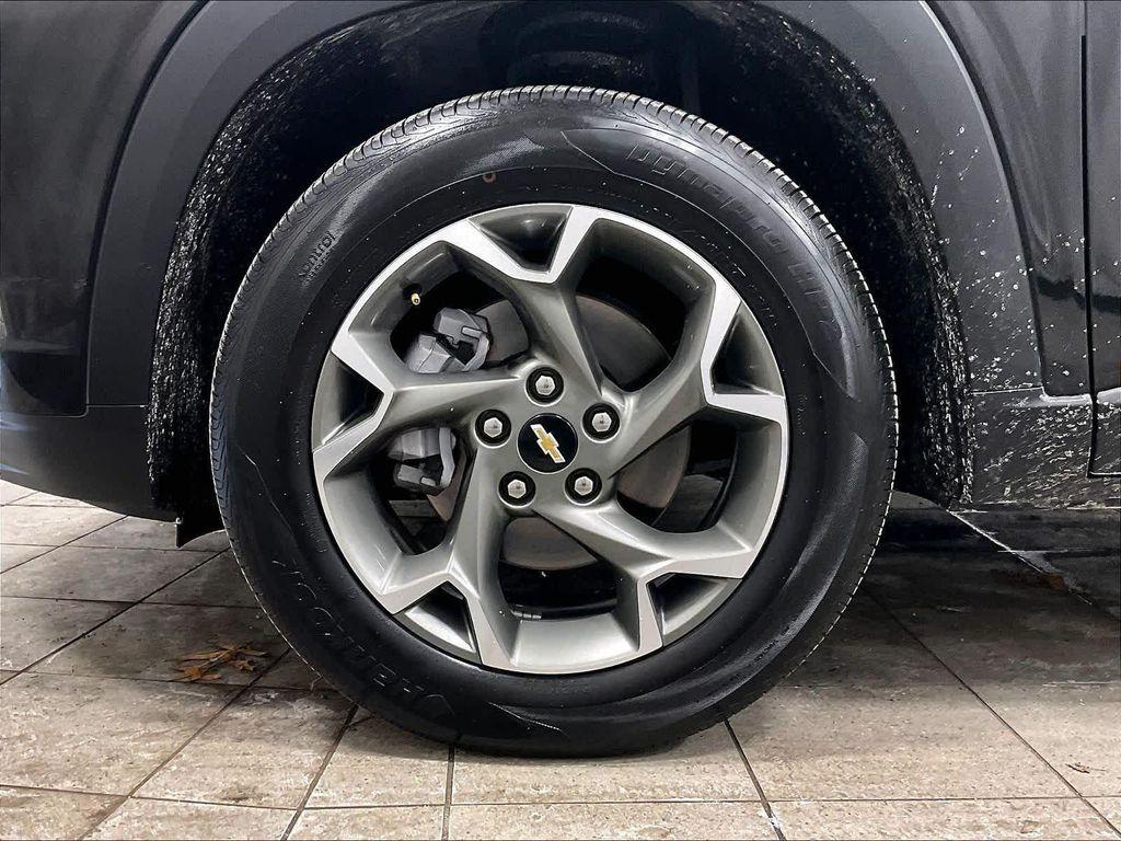 used 2025 Chevrolet Trax car, priced at $19,890