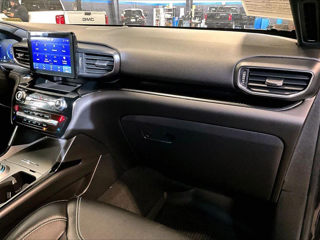 used 2022 Ford Explorer car, priced at $37,900
