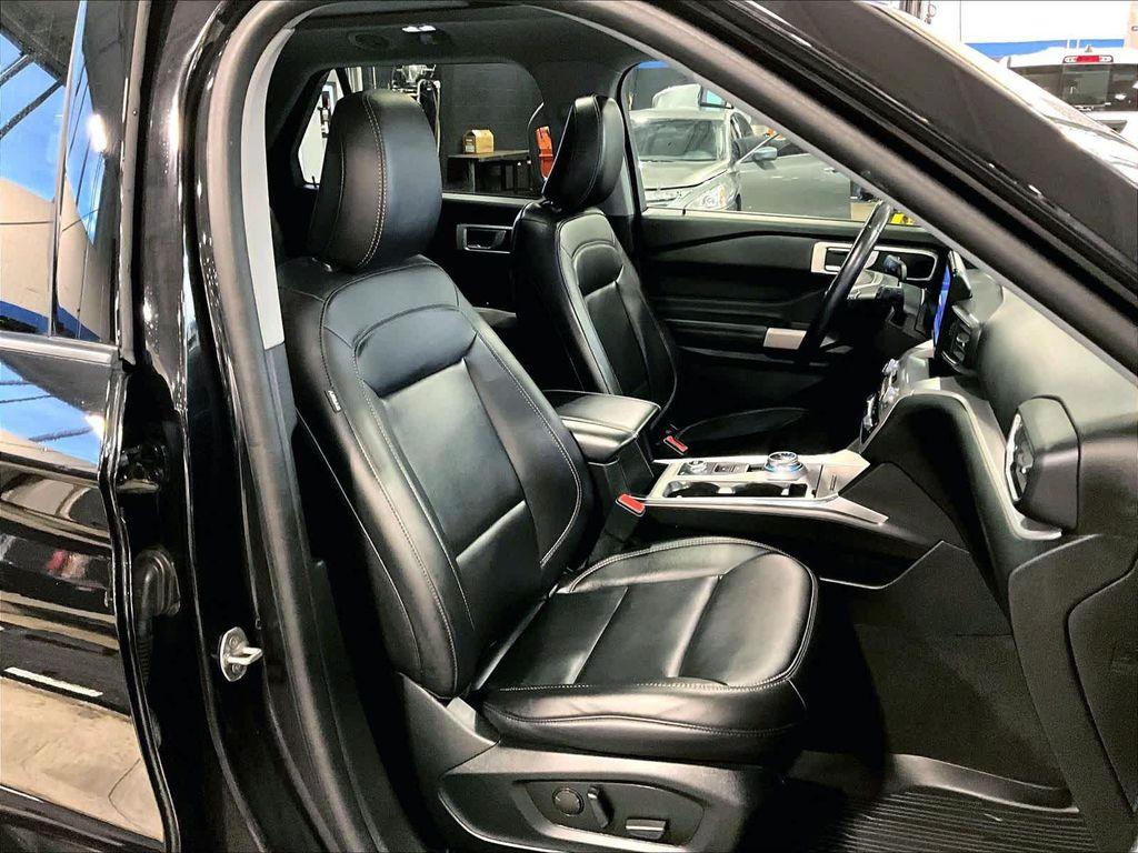 used 2022 Ford Explorer car, priced at $27,900