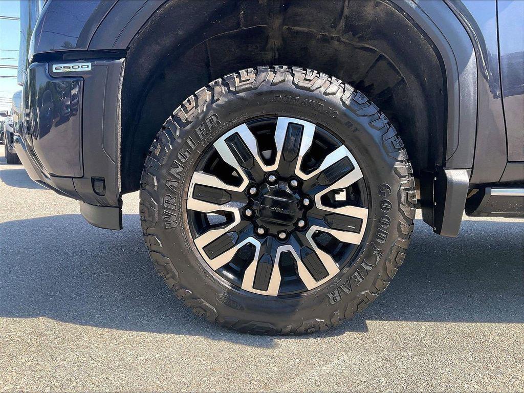used 2024 GMC Sierra 2500 car, priced at $70,019