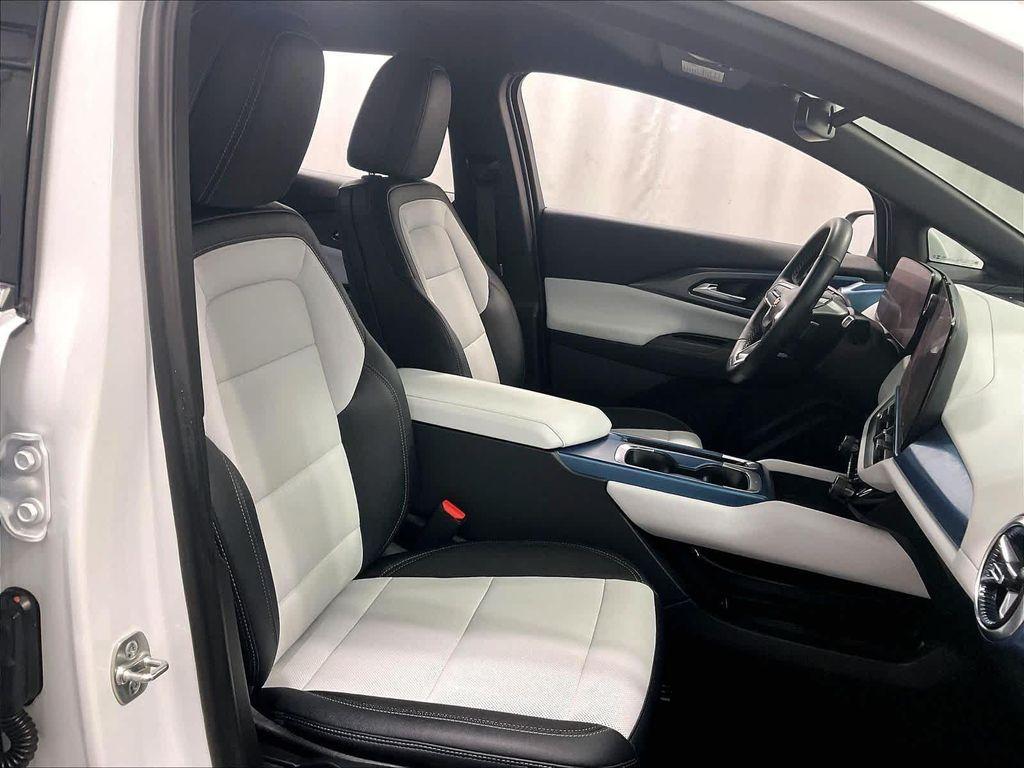 used 2024 Chevrolet Equinox EV car, priced at $21,900