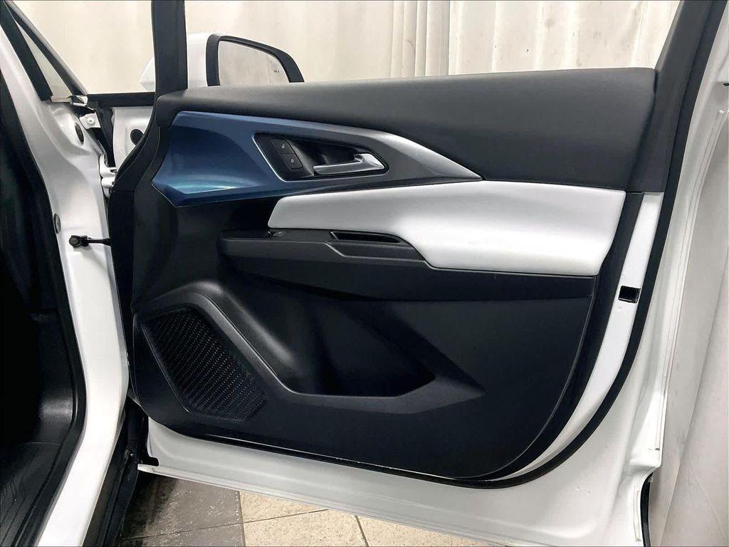 used 2024 Chevrolet Equinox EV car, priced at $21,900