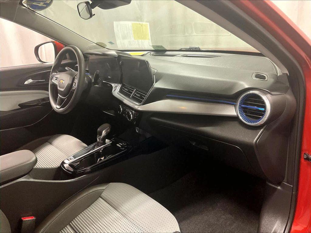 used 2024 Chevrolet Trax car, priced at $19,900