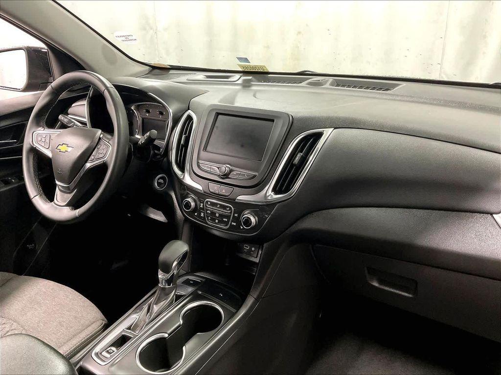 used 2024 Chevrolet Equinox car, priced at $21,919