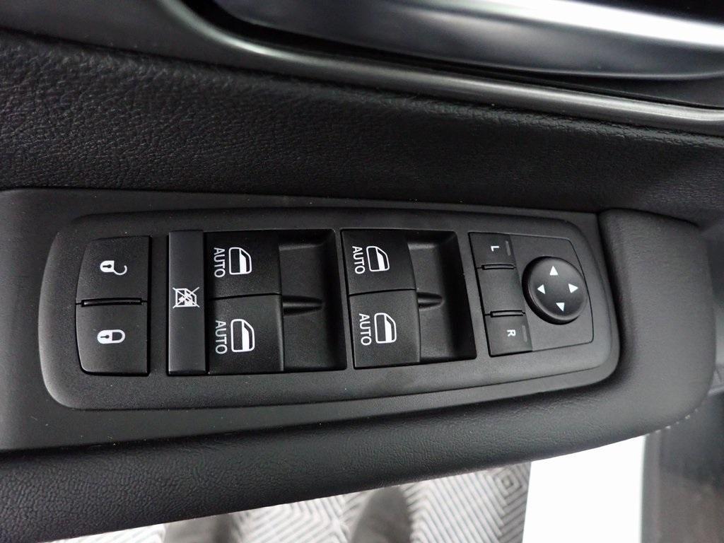 new 2026 Chrysler Pacifica car, priced at $42,890