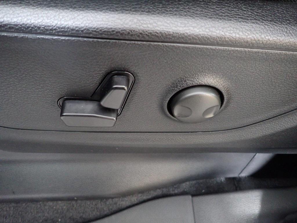 new 2025 Ram 1500 car, priced at $46,999