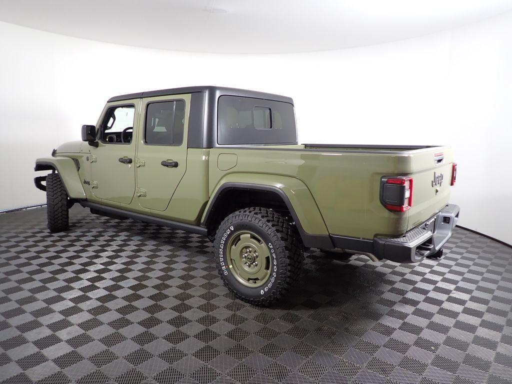 new 2026 Jeep Gladiator car, priced at $50,736