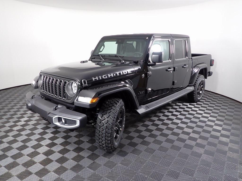 new 2025 Jeep Gladiator car, priced at $41,750