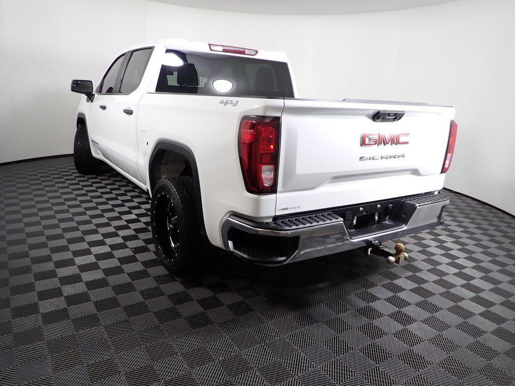 used 2023 GMC Sierra 1500 car, priced at $27,999