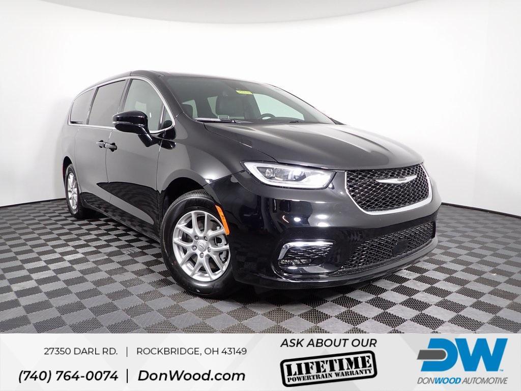 new 2025 Chrysler Pacifica car, priced at $43,000