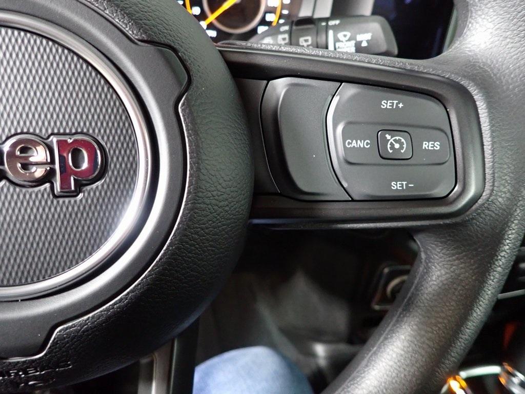 new 2026 Jeep Wrangler car, priced at $40,000