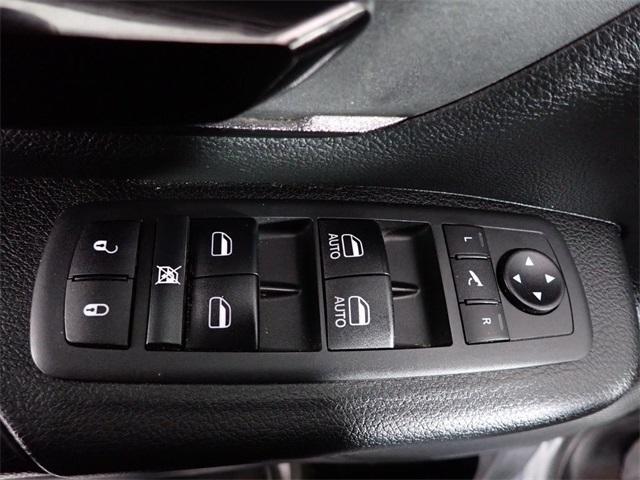 used 2021 Ram 1500 car, priced at $27,000