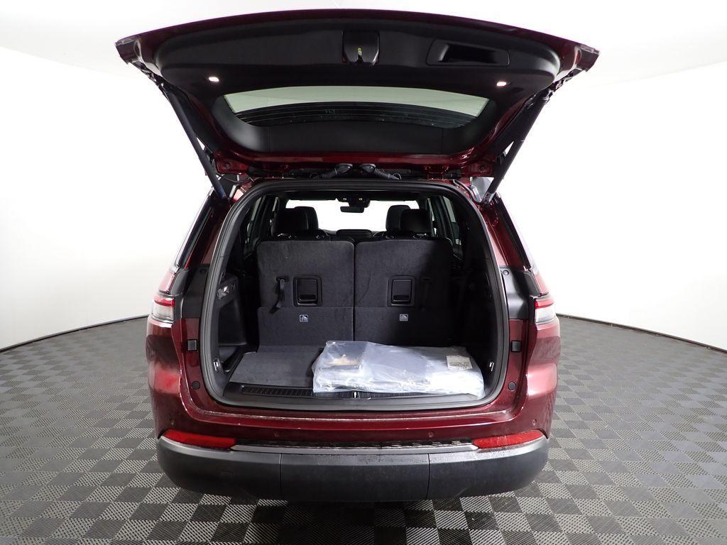 new 2026 Jeep Grand Cherokee L car, priced at $43,593