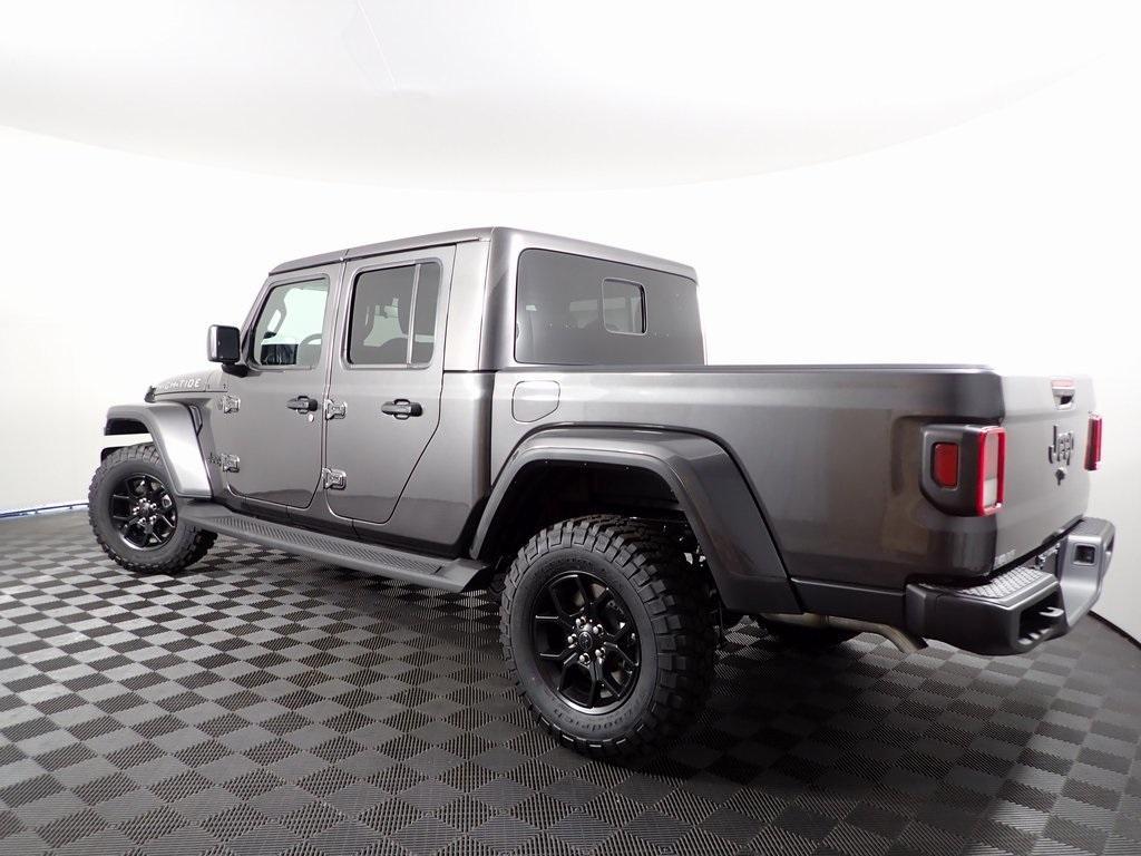 new 2025 Jeep Gladiator car, priced at $43,831