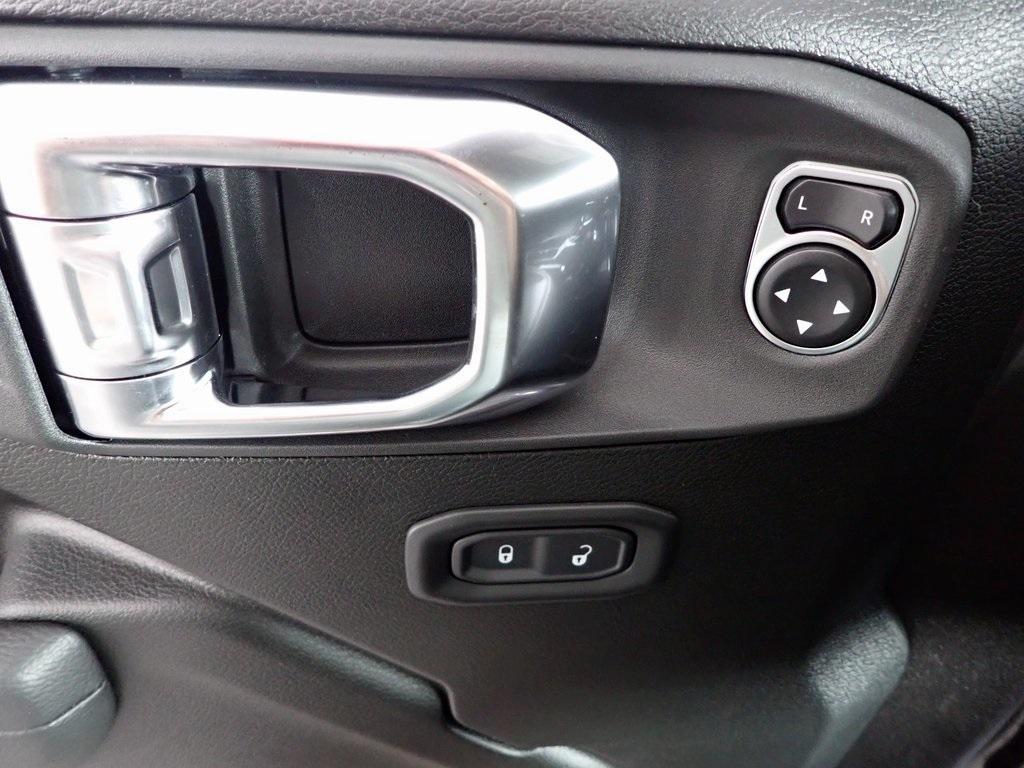 new 2025 Jeep Wrangler car, priced at $44,490