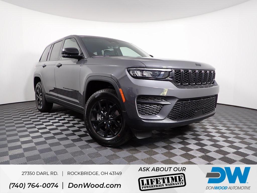 new 2025 Jeep Grand Cherokee car, priced at $42,000
