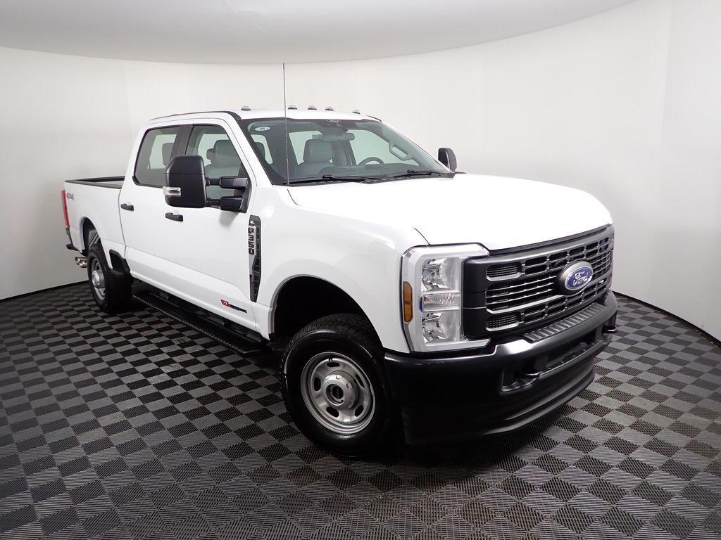 used 2025 Ford F-350 car, priced at $59,183