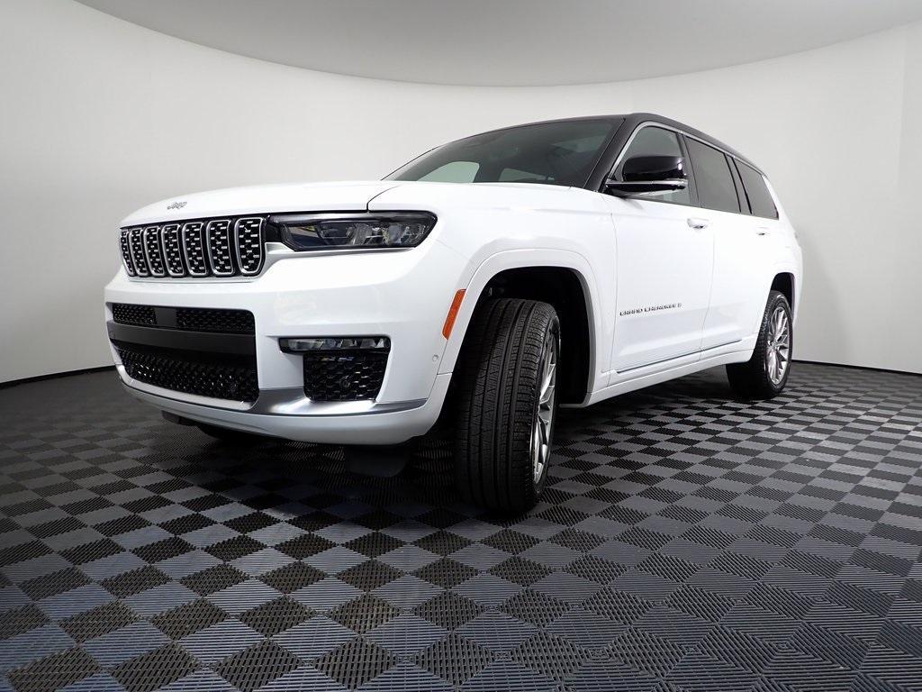 new 2025 Jeep Grand Cherokee L car, priced at $56,049