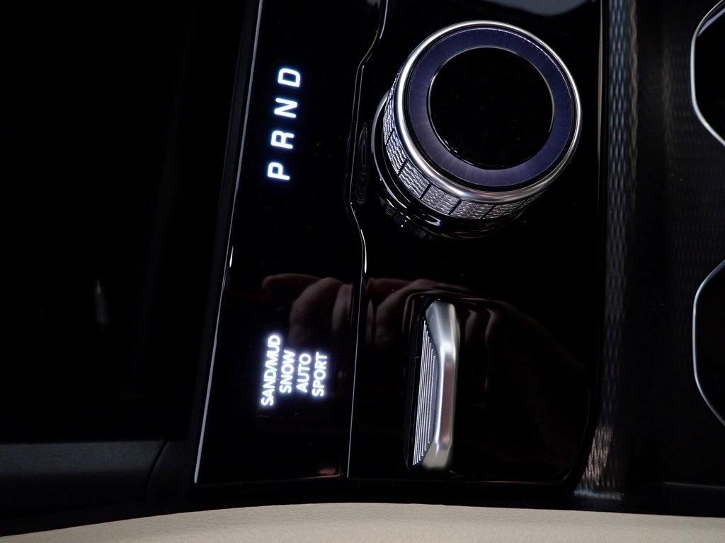 new 2025 Jeep Grand Cherokee car, priced at $41,638